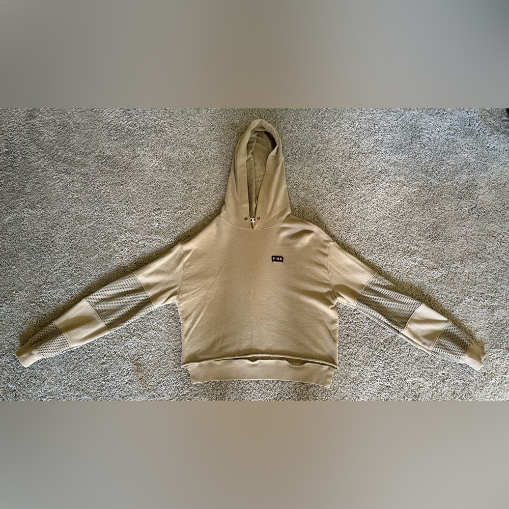PINK Victoria’s Secret Cropped Hooded Sweatshirt Size XS Pullover Athleisure
